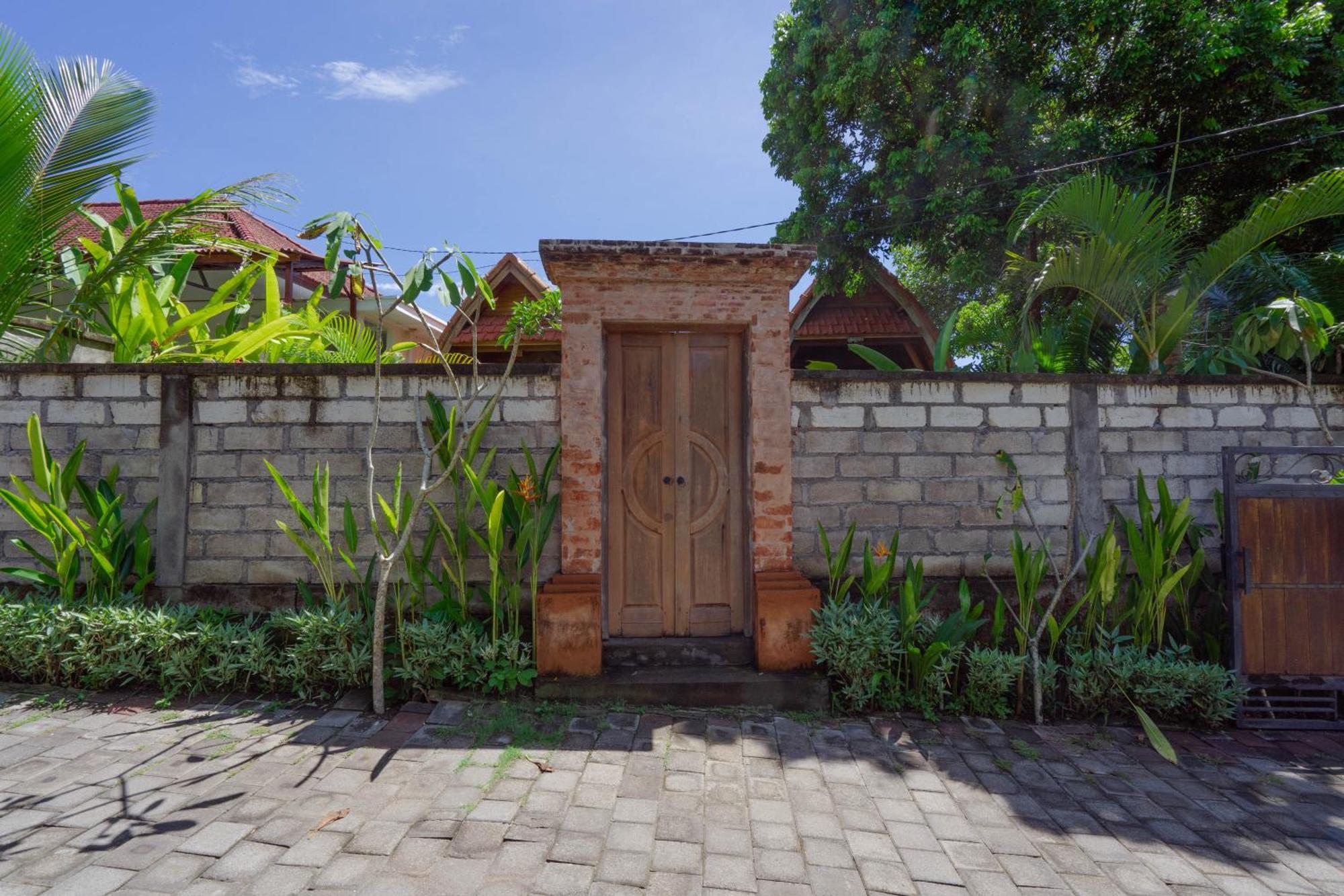 Brisk Homestay Uluwatu Redpartner Eksteriør bilde
